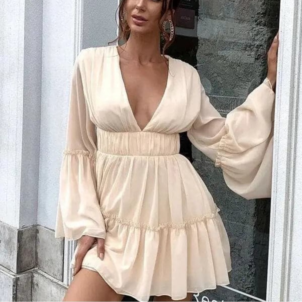 V Neck Ruffle Hem boho style dress beige NWT